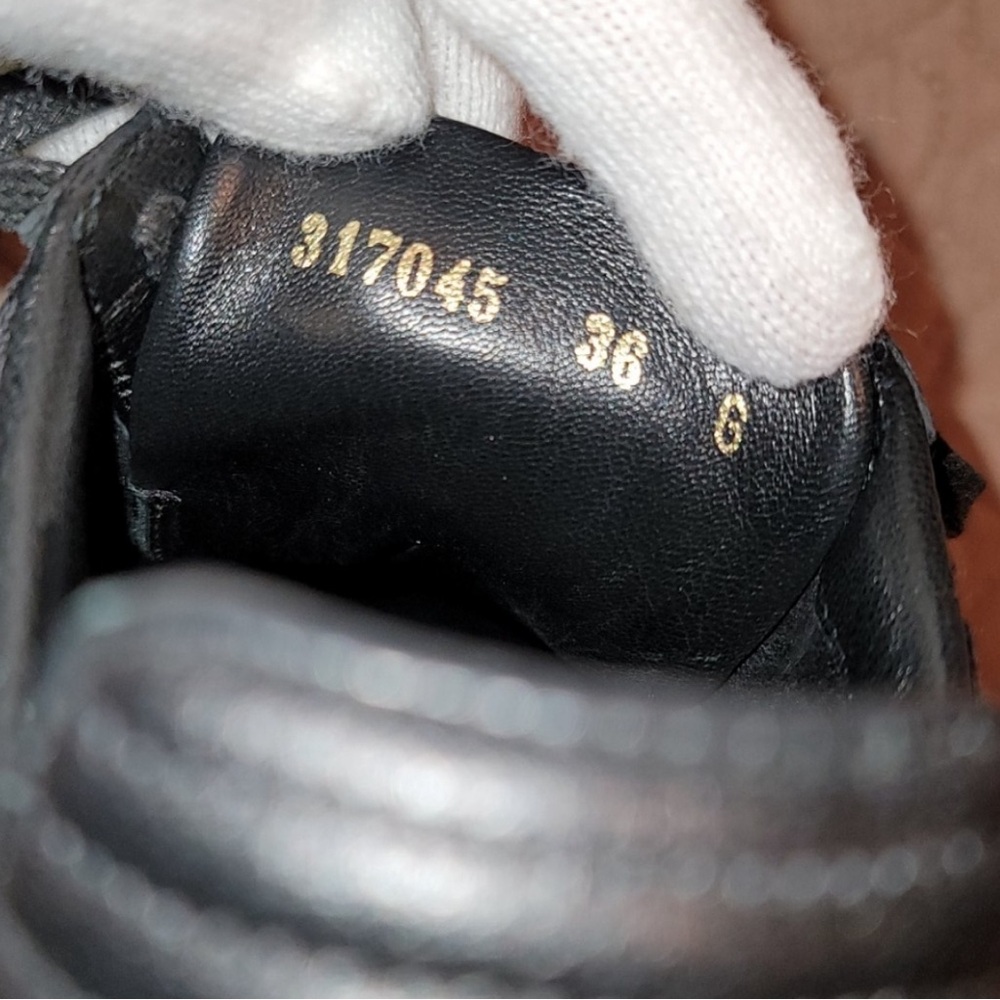 GUCCI AUTHENTIC SNEAKERS - Picture 8 of 9